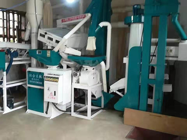 湘潭市長城農(nóng)業(yè)機(jī)械有限公司,湘潭農(nóng)業(yè)機(jī)械,機(jī)械及配件經(jīng)營,橡膠制品銷售 湘潭市長城農(nóng)業(yè)機(jī)械有限公司,湘潭農(nóng)業(yè)機(jī)械,機(jī)械及配件經(jīng)營,橡膠制品銷售